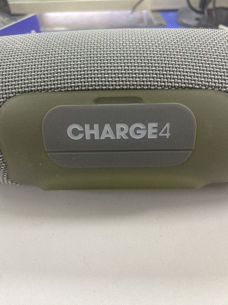 Дешево Jbl charge 4 з ломбарду