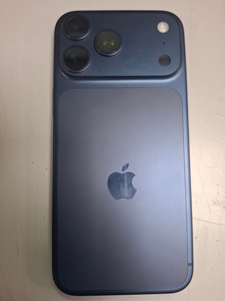 Оголошення Apple iphone 17 pro max 256gb Б/У