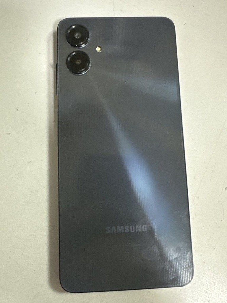 Оголошення Samsung galaxy a06 4/128gb Б/У