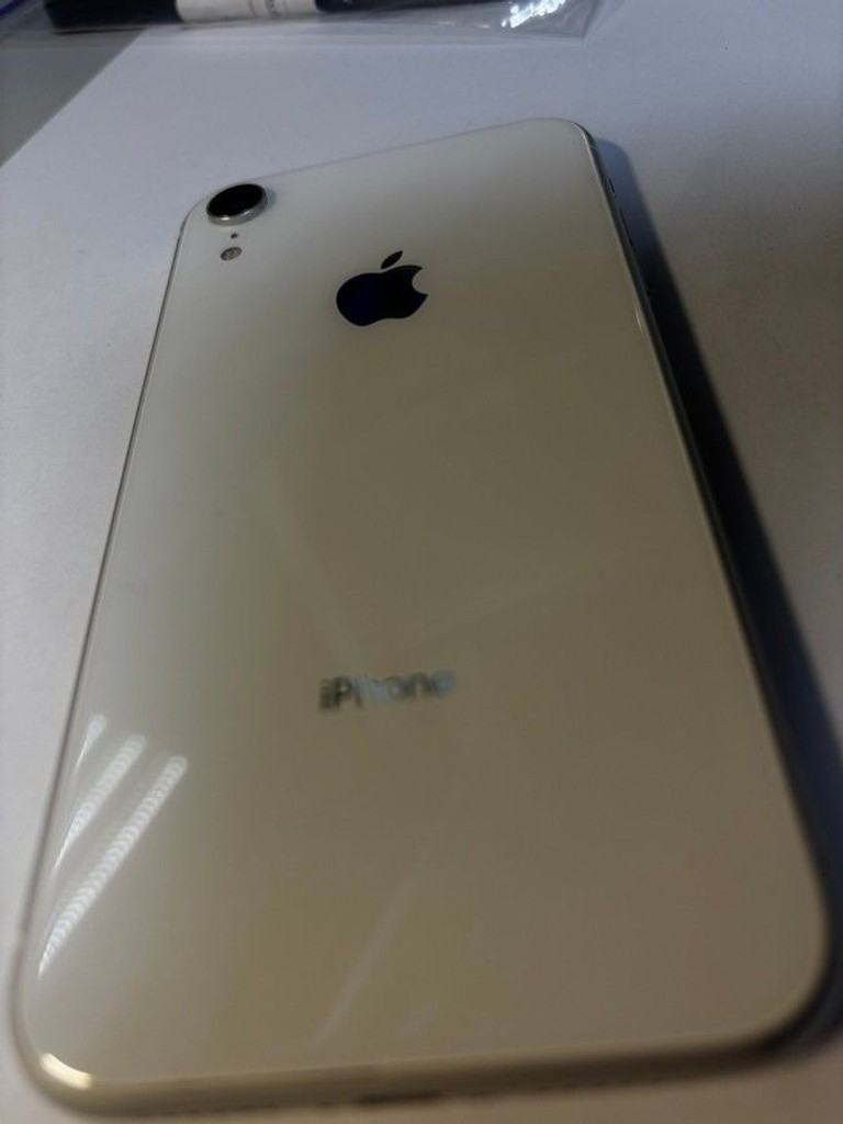 Оголошення Apple iphone xr 128gb Б/У