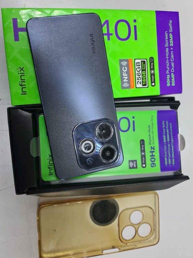Дешиво Infinix hot 40i 8/256gb с ломбарда