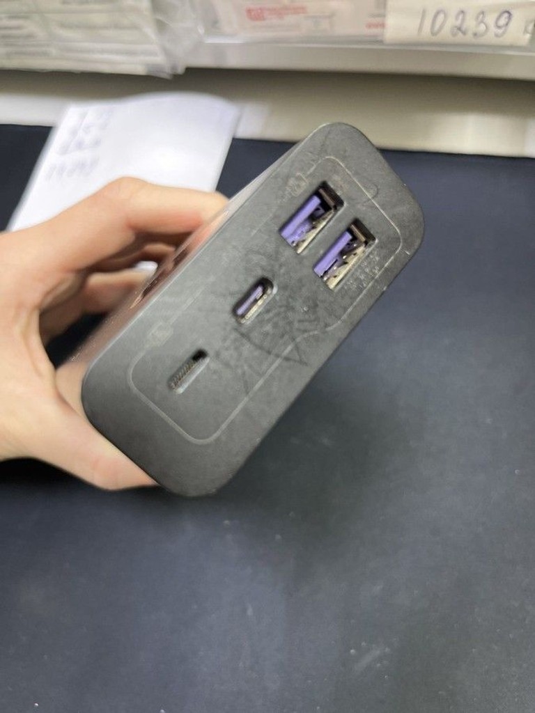Дешево Romoss 20000mah з ломбарду