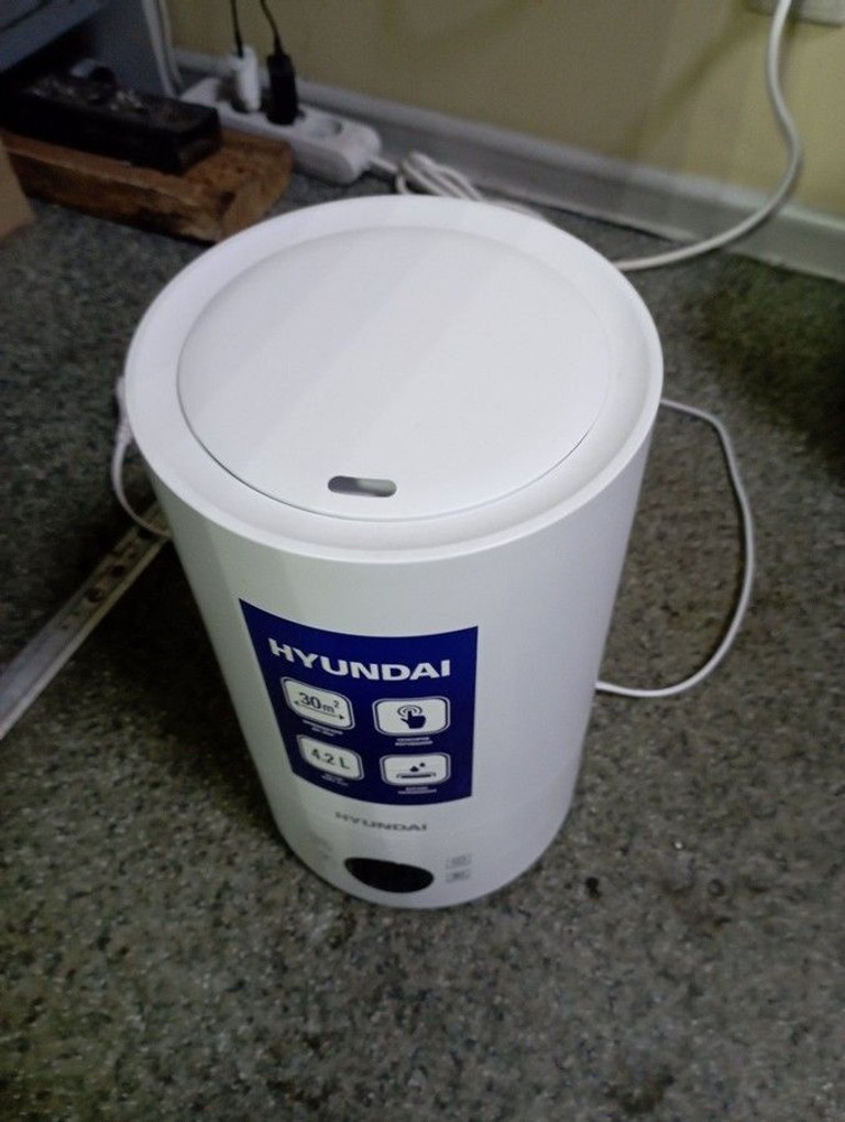 Дешиво Hyundai YEJI42KR с ломбарда