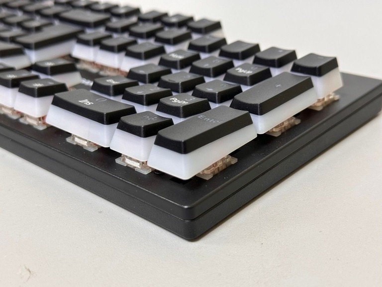 Дешево Gamepro MK85R з ломбарду