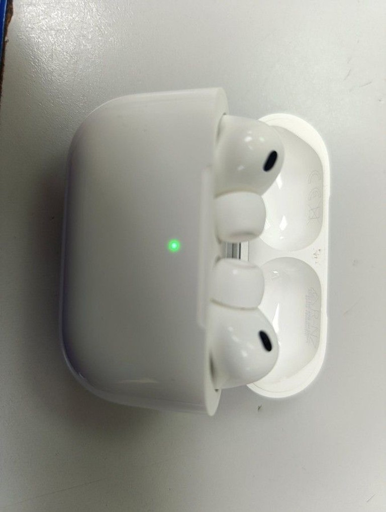 Купить AirPods Pro 3 Б/У
