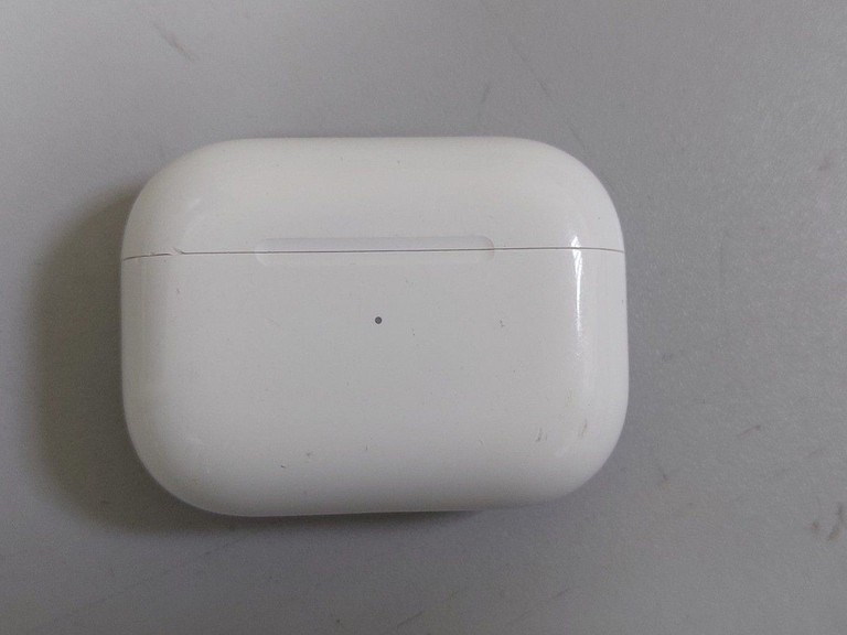 Оголошення Apple airpods pro 2nd generation with magsafe charging case usb-c Б/У