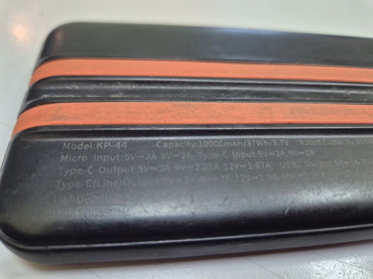 Дешиво Klgo kp-44 10000mah с ломбарда