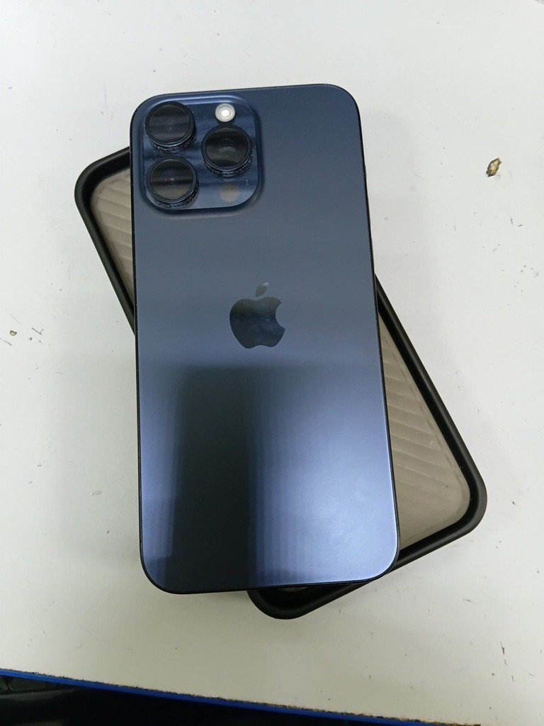 Розпродаж Apple iphone 15 pro max 256gb, продавець Техноскарб
