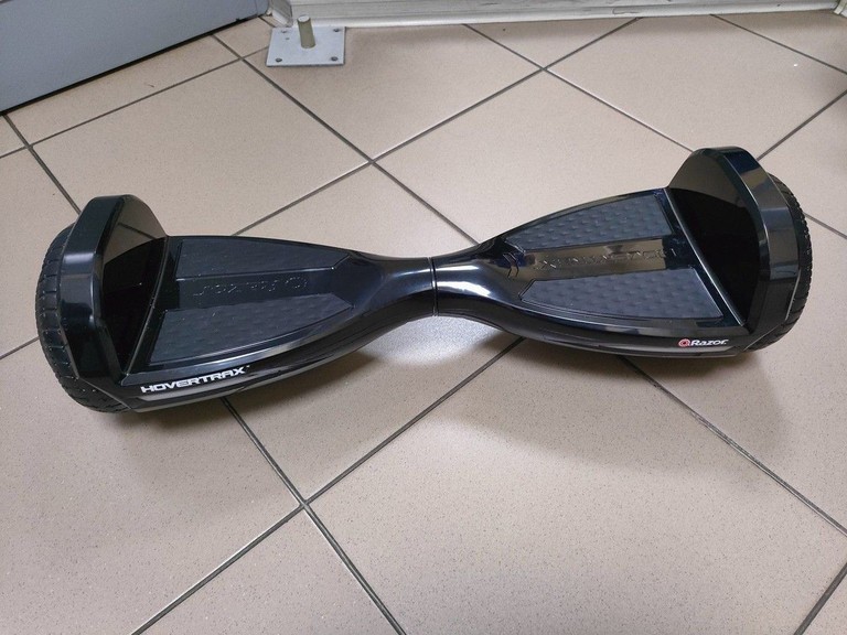 Оголошення Razor hovertrax prizma Б/У