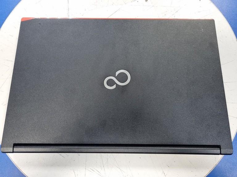 Розпродаж Fujitsu 15/core i5 6200u ddr3/8gb ddr4/hdd 500 gb/*інтегрована, продавець Техноскарб