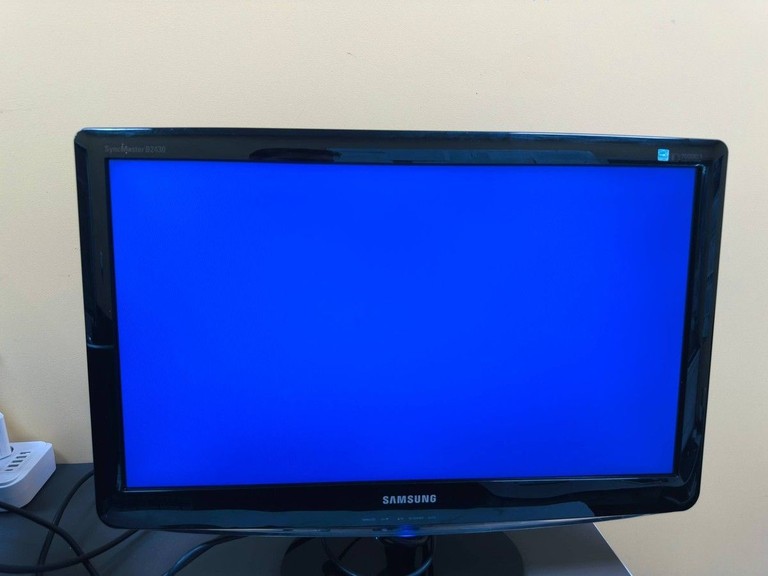 Samsung b2430l Код:01-201087038. Зображення 5