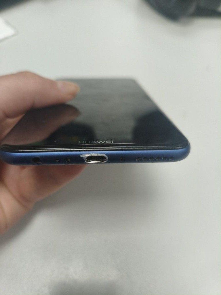 Объявление Huawei mate 10 lite 4/64gb Б/У
