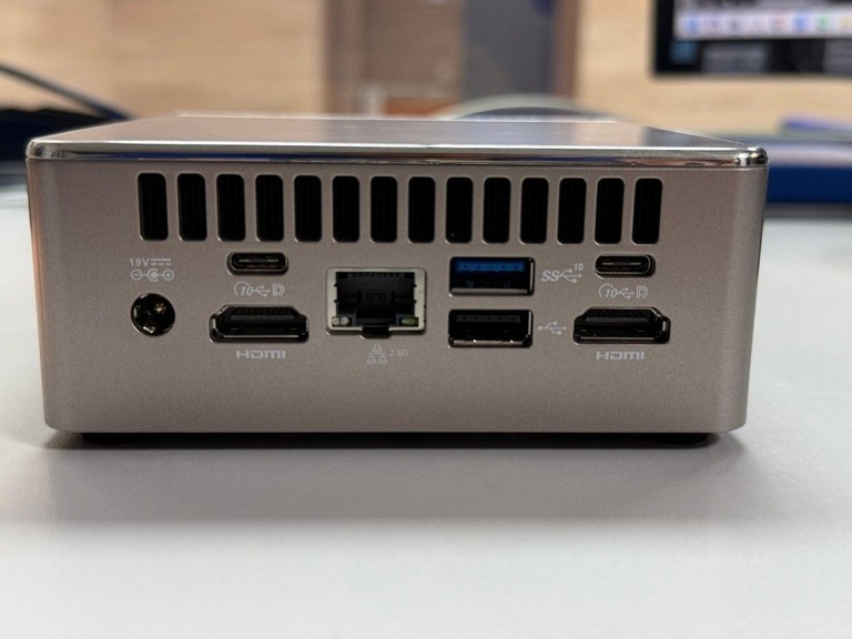 Розпродаж Geekom A5 PRO (GMA5R57530U-16512-EU), продавець Техноскарб