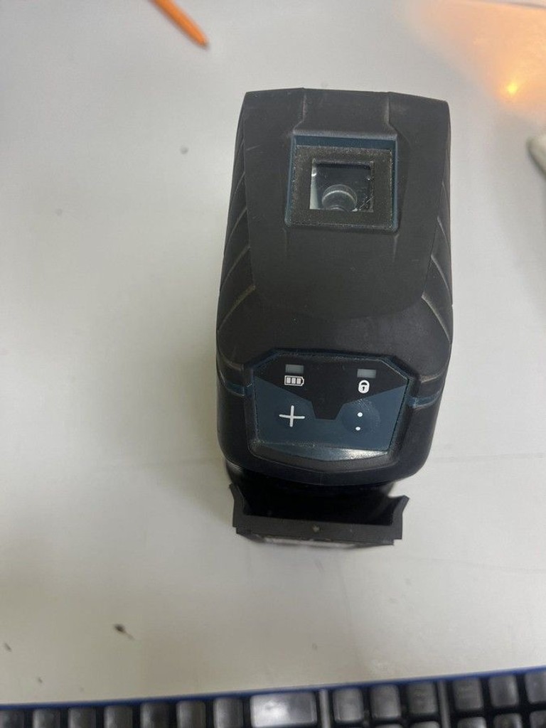 Дешиво Bosch gcl 2-15 с ломбарда
