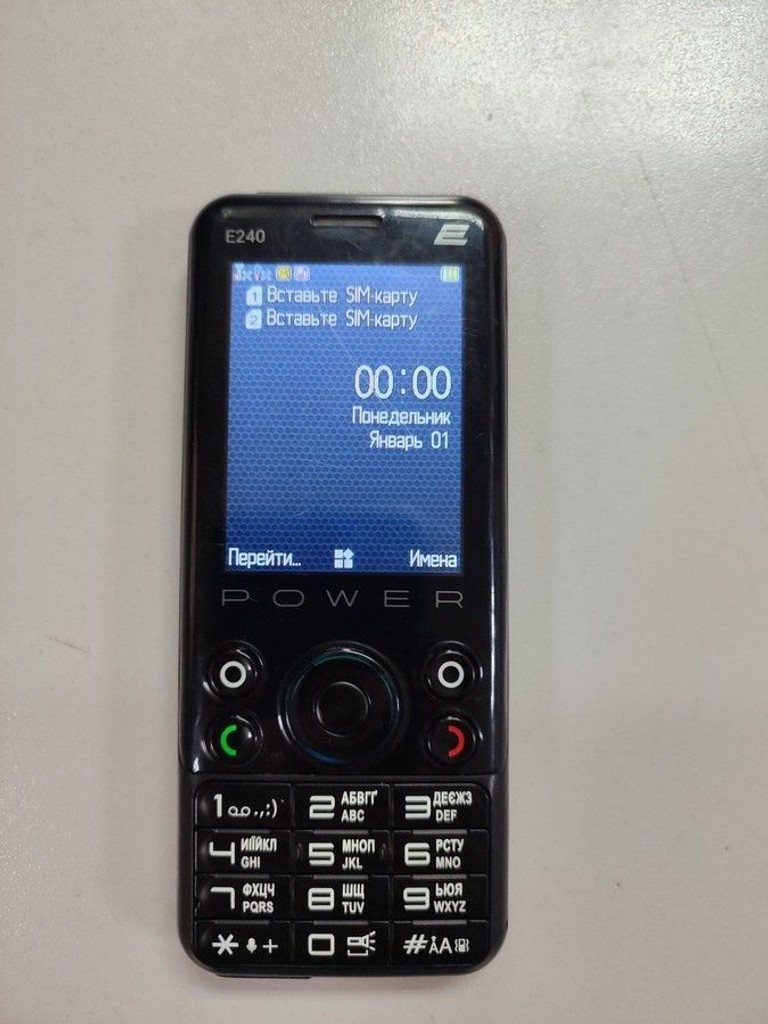 Купить 2e E240 2025 Dual Sim Black (794300867202) Б/У