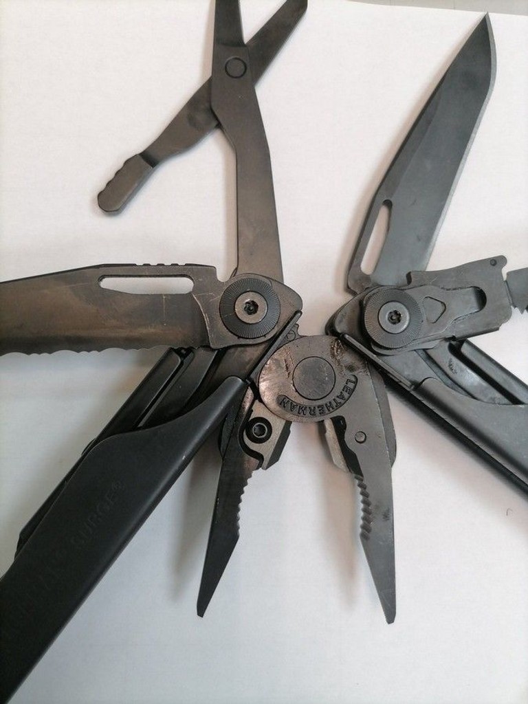 Розпродаж Leatherman surge, продавець Техноскарб