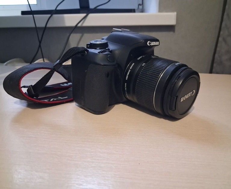 Купити Canon EOS 600D kit (18-55 mm) DC EF-S Б/У