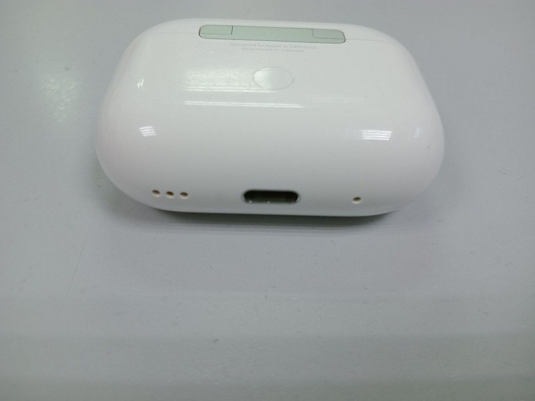 Розпродаж Apple airpods pro 2nd generation with magsafe charging case usb-c, продавець Техноскарб