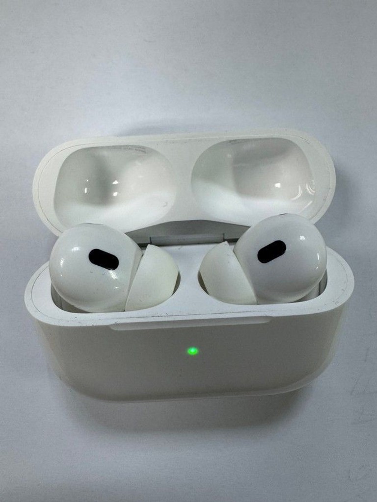 Оголошення Apple airpods pro 2nd generation with magsafe charging case usb-c Б/У