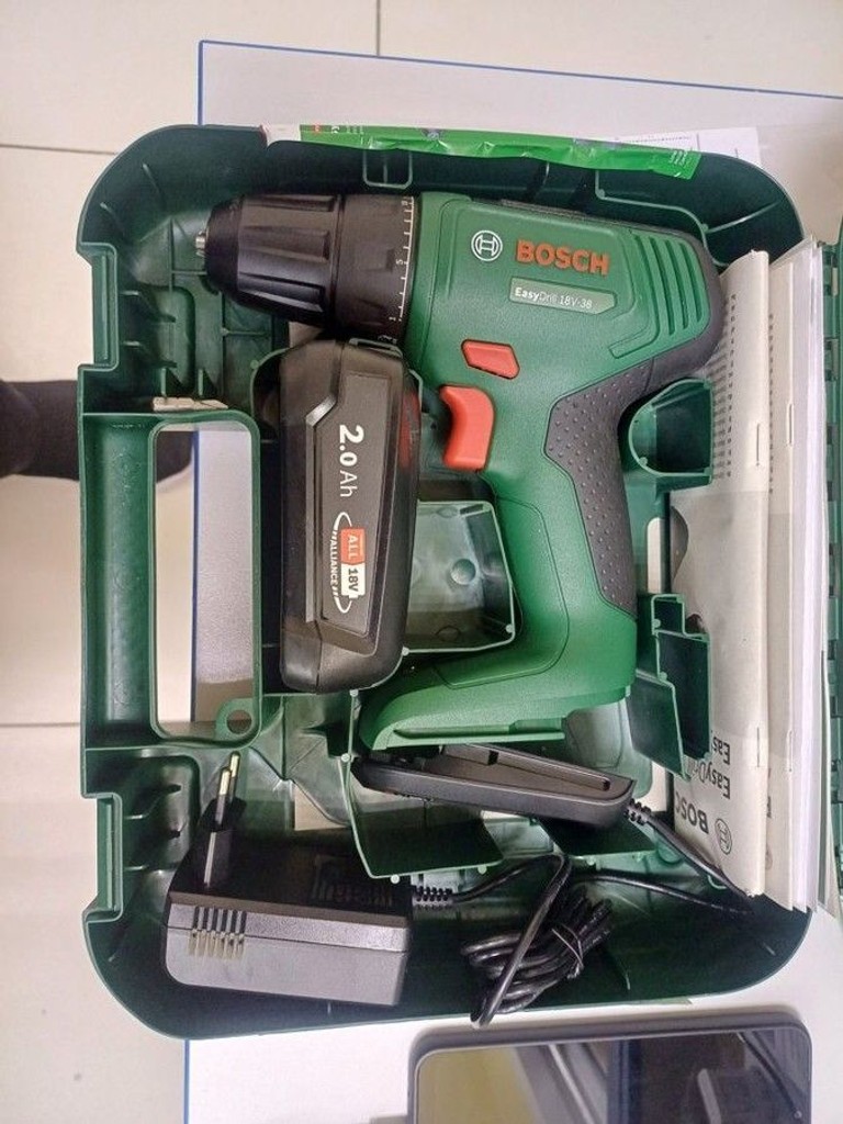Купити Bosch easydrill 18v-38 1акб + зп Б/У