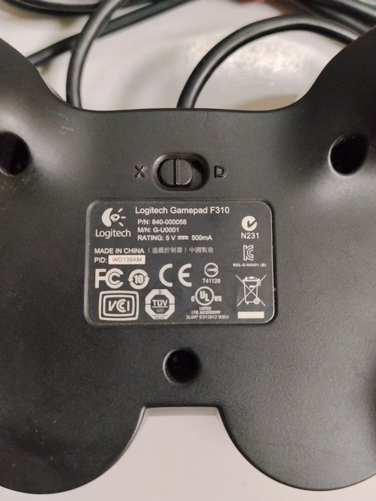 Дешево Logitech Gamepad F310 з ломбарду