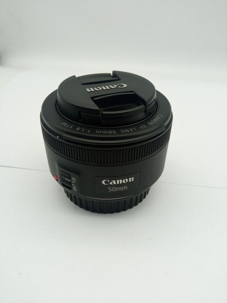 Купить Canon ef 50mm f/1,8 stm Б/У