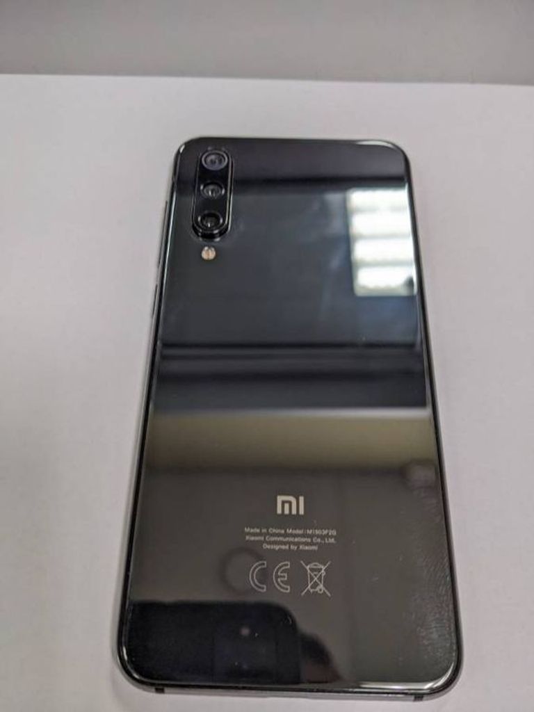 Xiaomi mi-9se 6/128gb