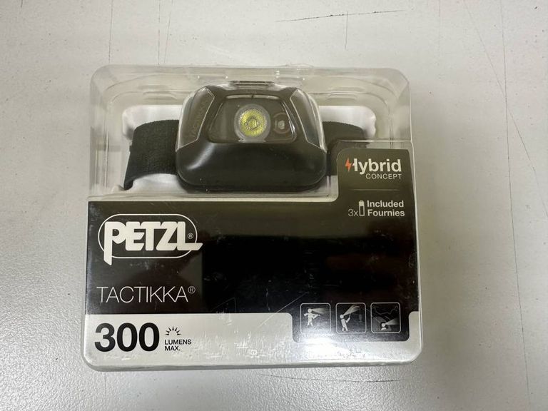 Petzl tactikka black e093ha00