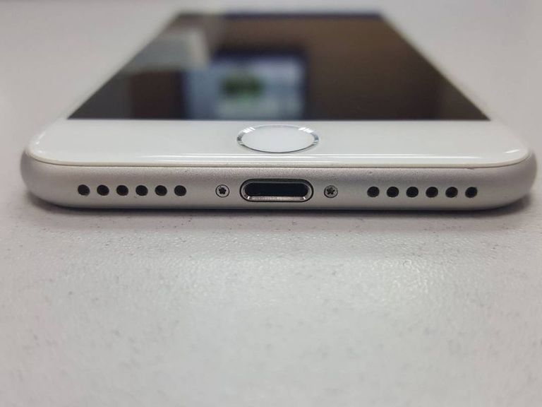 Apple iphone 7 32gb Код:01-200058863. Изображение 6