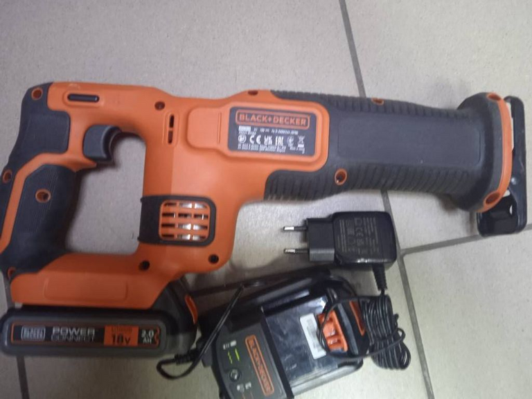 Black+decker BDCR18