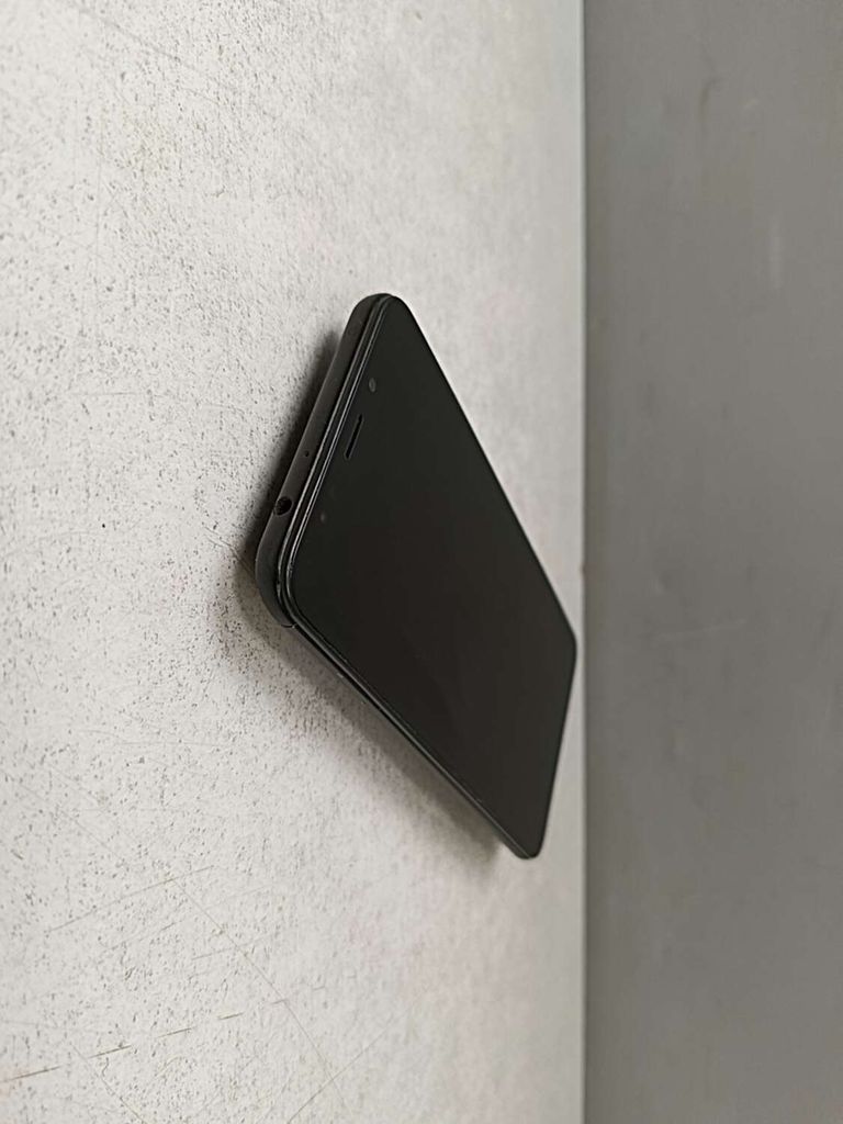 Xiaomi Redmi 5 Plus 32Gb Код:2000004022075. Зображення 10