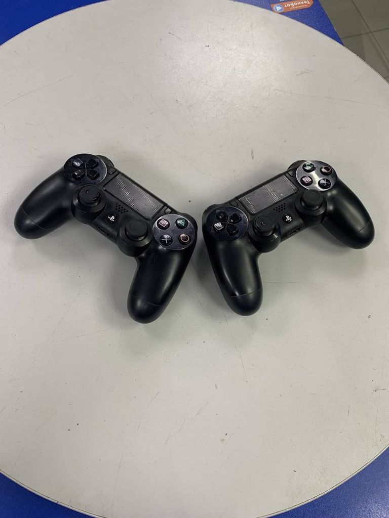 Дешево Sony playstation 4 500gb з ломбарду