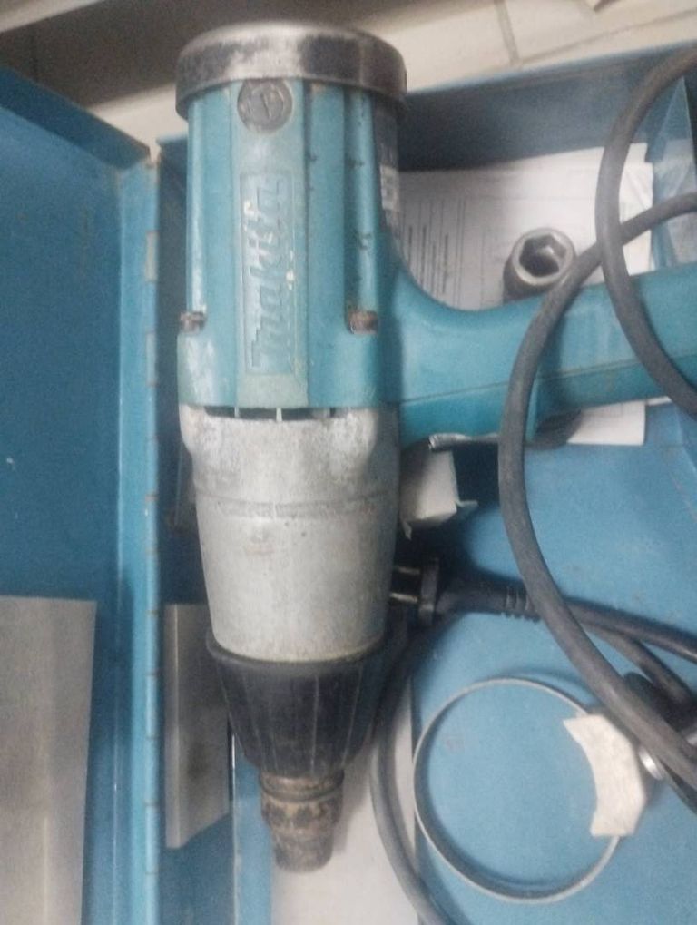 Купить Makita 6906 Б/У