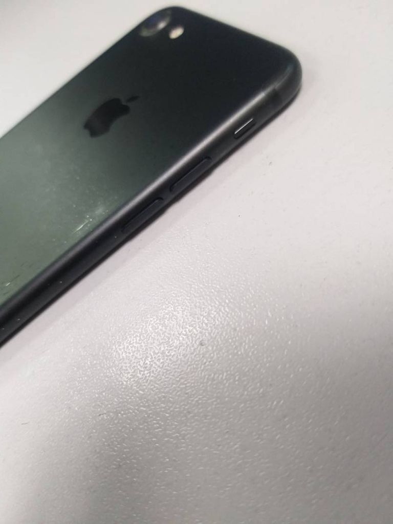 Apple iphone 7 32gb Код:01-200419988. Изображение 7