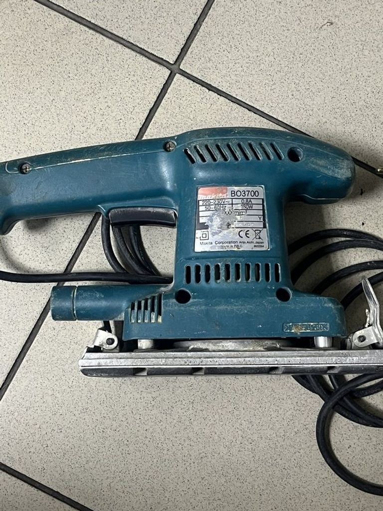Дешиво Makita bo3700 с ломбарда