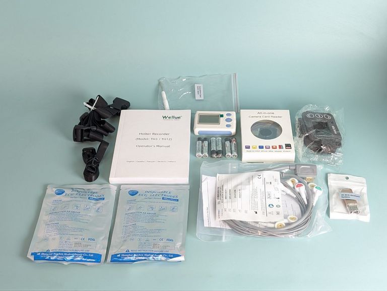 Дешево TH12 холтер 12 канальний із програмним забезпеченням Lepu Medical. Новий! з ломбарду