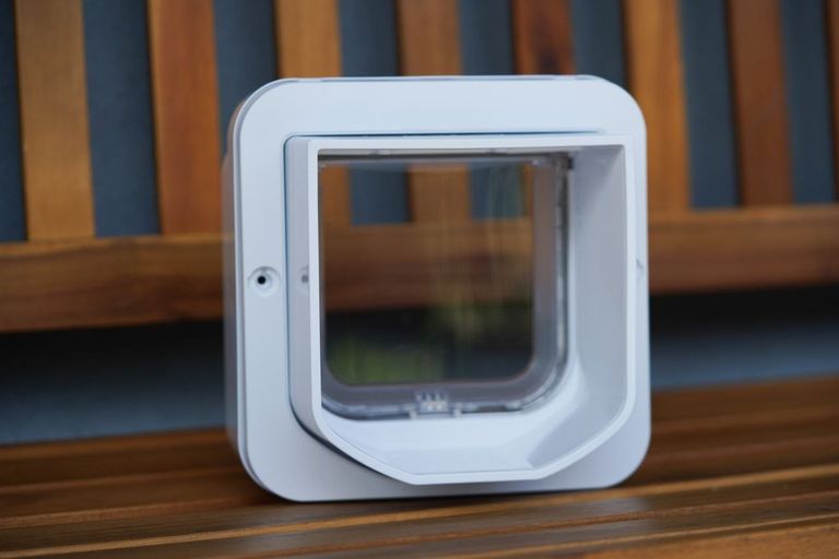 SureFlap Дверцята для кішок з чіпом автоматична 140*140мм, білий. Нові. Код:null. Изображение 4