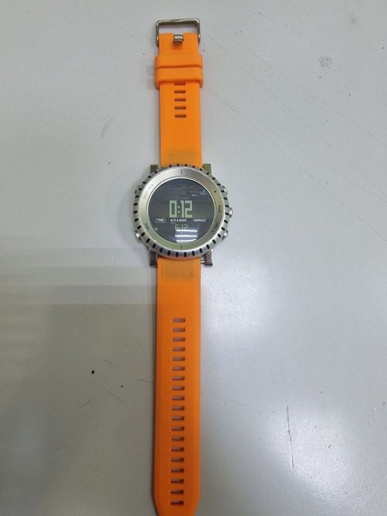 Дешево Suunto core з ломбарду