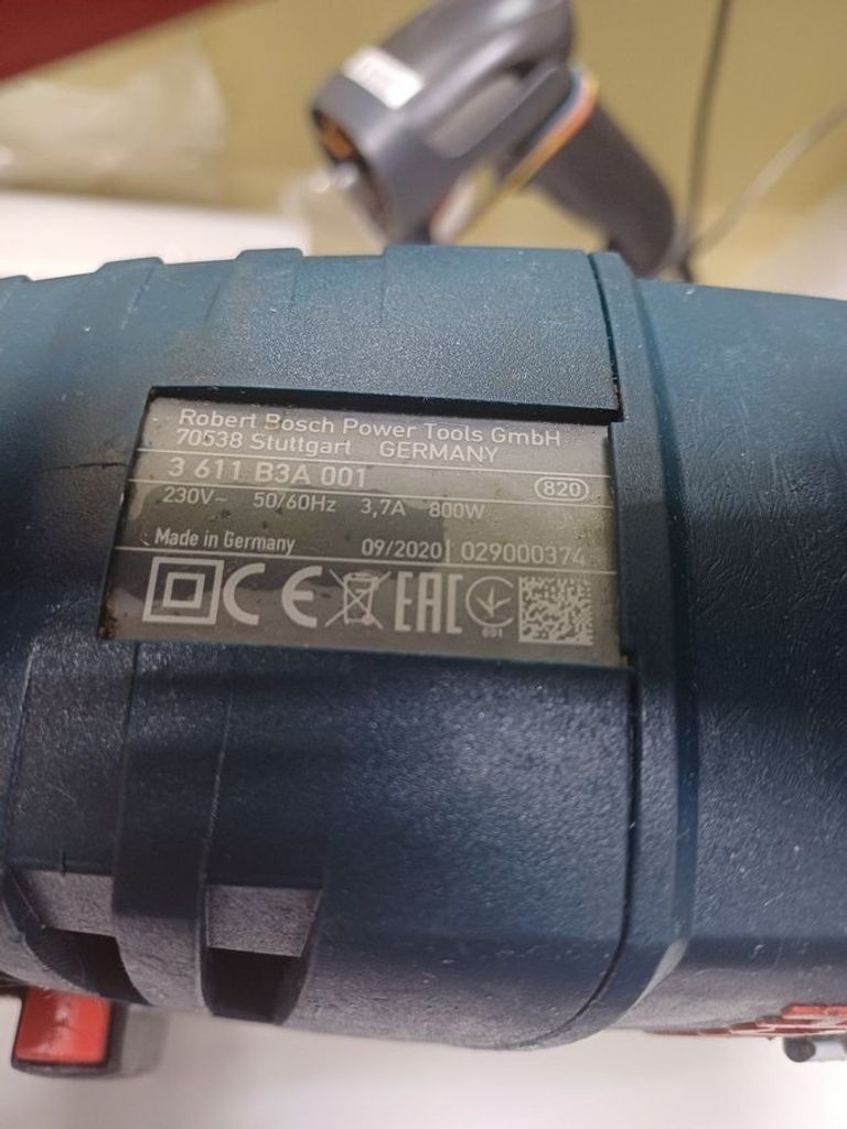 Дешево Bosch GBH 3-28 DRE (061123A000) з ломбарду