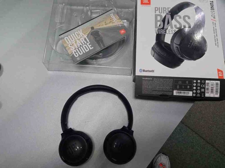 Купить JBL Tune 510BT (JBLT510BTBLK) Б/У