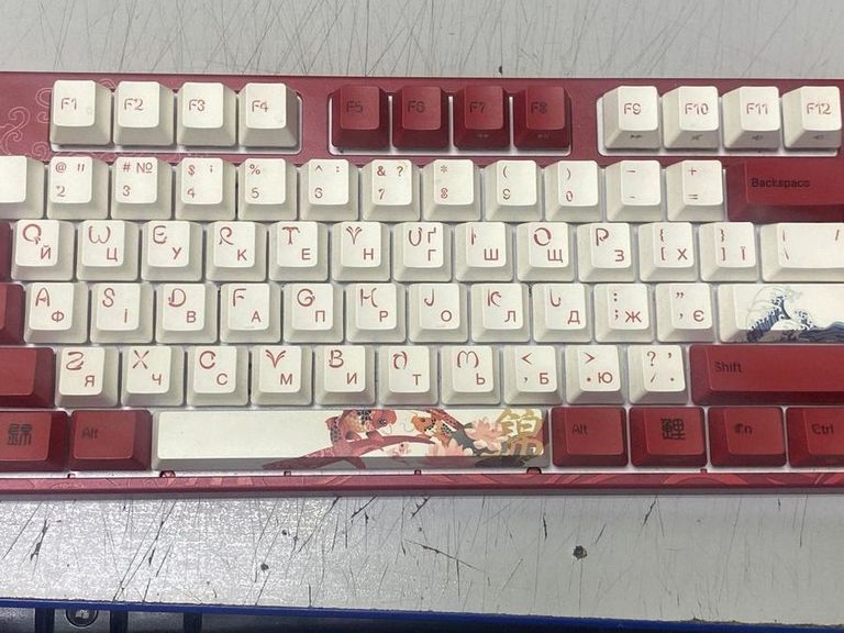 Купити Varmilo vem87 cmyk ec v2 sakura ua Б/У