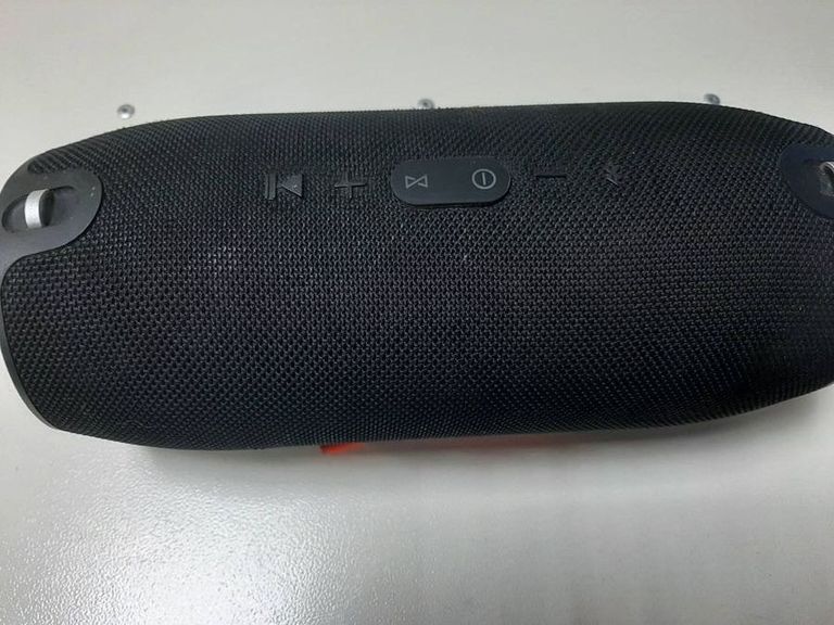 Купити Jbl xtreme Б/У