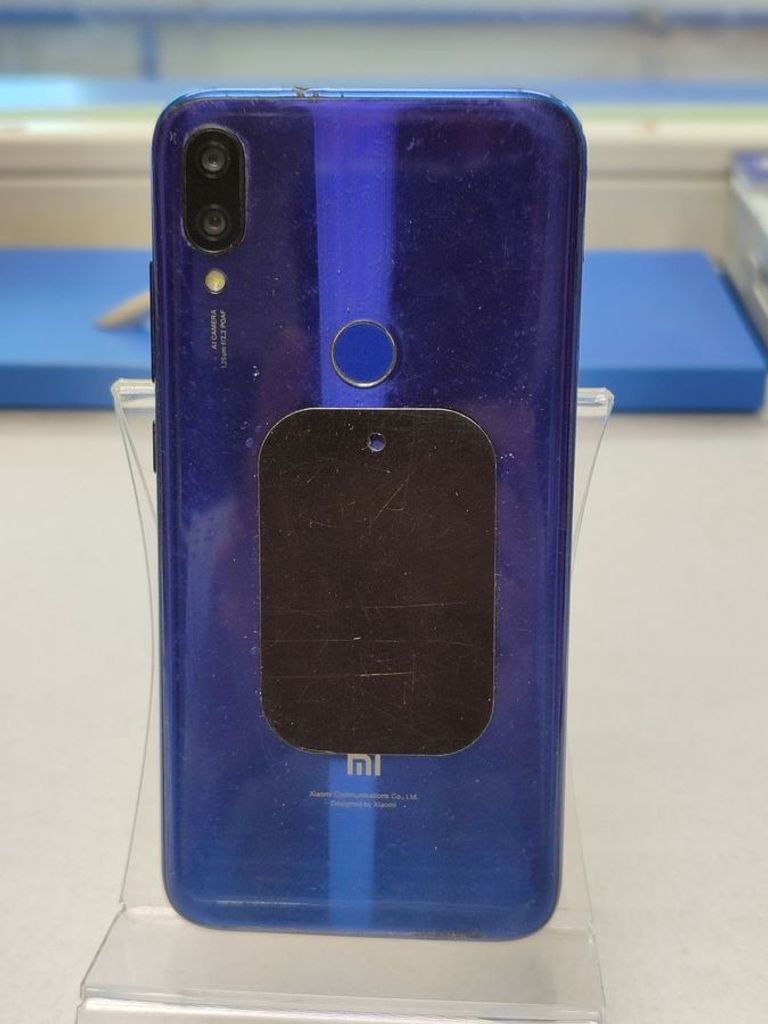 Распродажа Xiaomi mi play 4/64gb, продавец Техноскарб