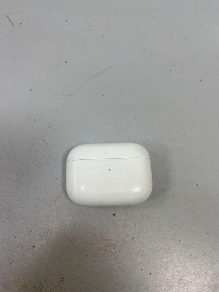 Купить Apple airpods pro 2nd generation Б/У