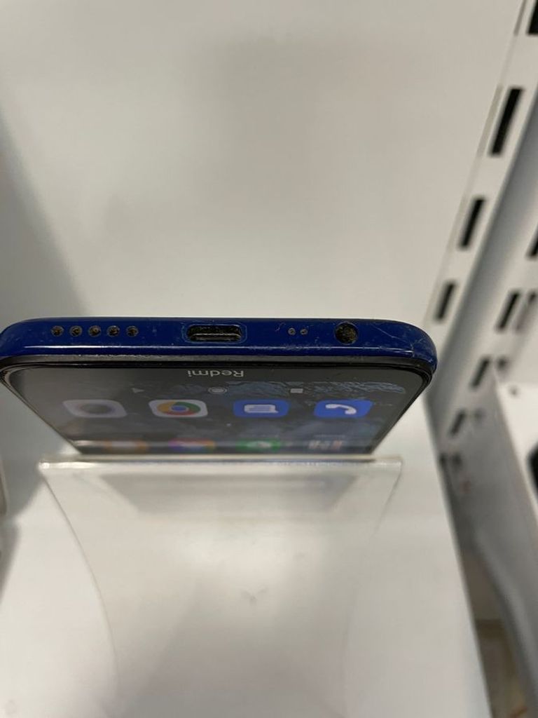 Xiaomi Redmi 8 4/64GB Blue Код:01-200597497. Зображення 5
