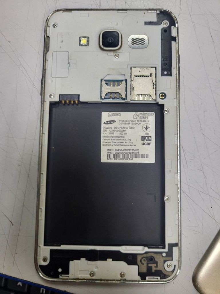 Дешево Samsung j700h galaxy j7 16gb з ломбарду