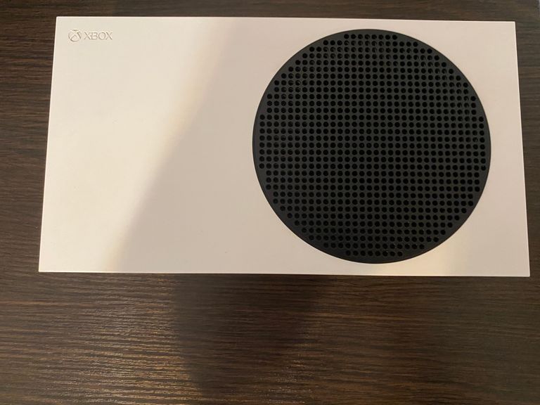 Дешево Microsoft Xbox Series S 512GB (889842651386) з ломбарду