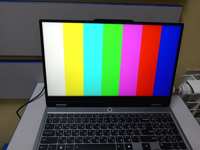 Lenovo loq 15arp9 luna Код:01-200762224. Зображення 8