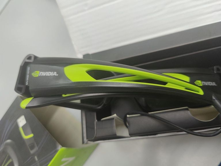 Дешиво Nvidia 3d vision с ломбарда