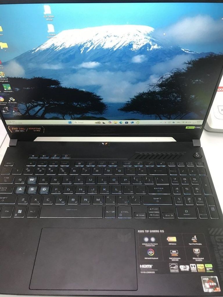 Дешиво Asus 15/ryzen 7 7435hs ddr5/16gb ddr5/ssd 512 gb/geforce rtx4050 6gb с ломбарда